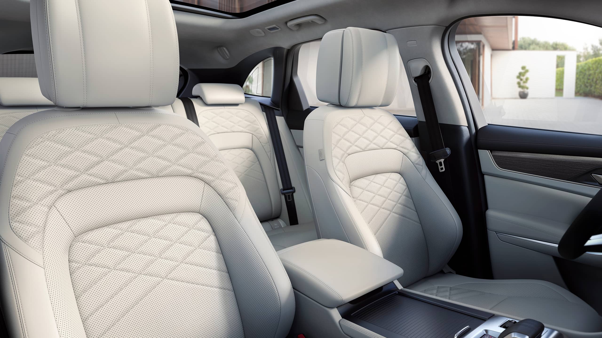 Jaguar F-Pace comfortable and stylish leather seats 