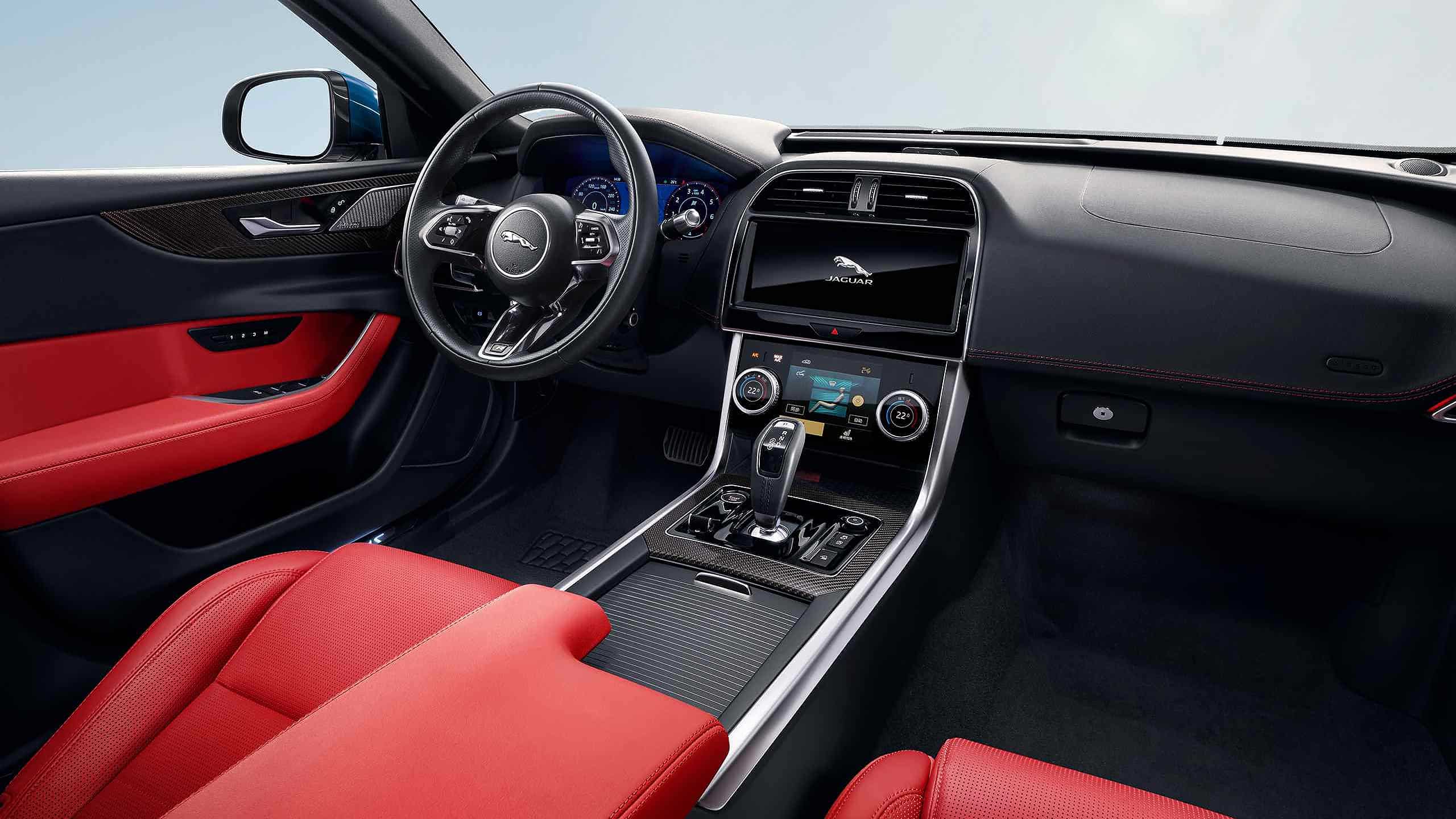 Jaguar XEL interior view